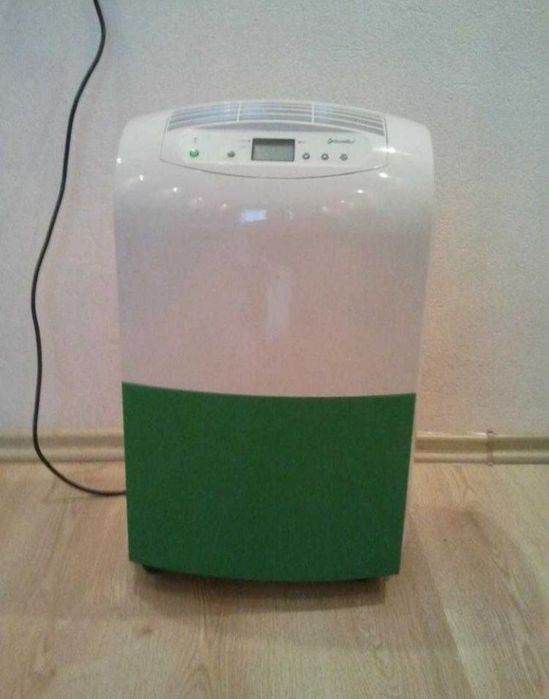 Осушитель. Влагоотделитель, Осушувач повітря