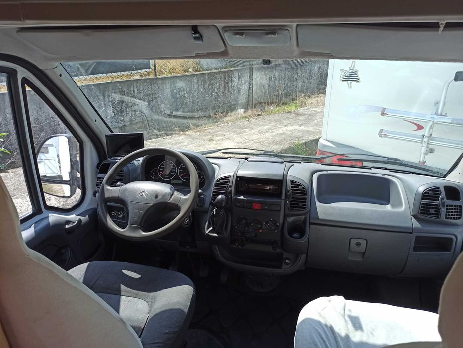 Autocaravana pilote URGENTE