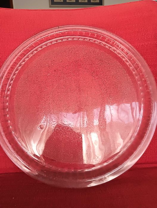 Prato grande novo em vidro para bolos 34cm diâmetro