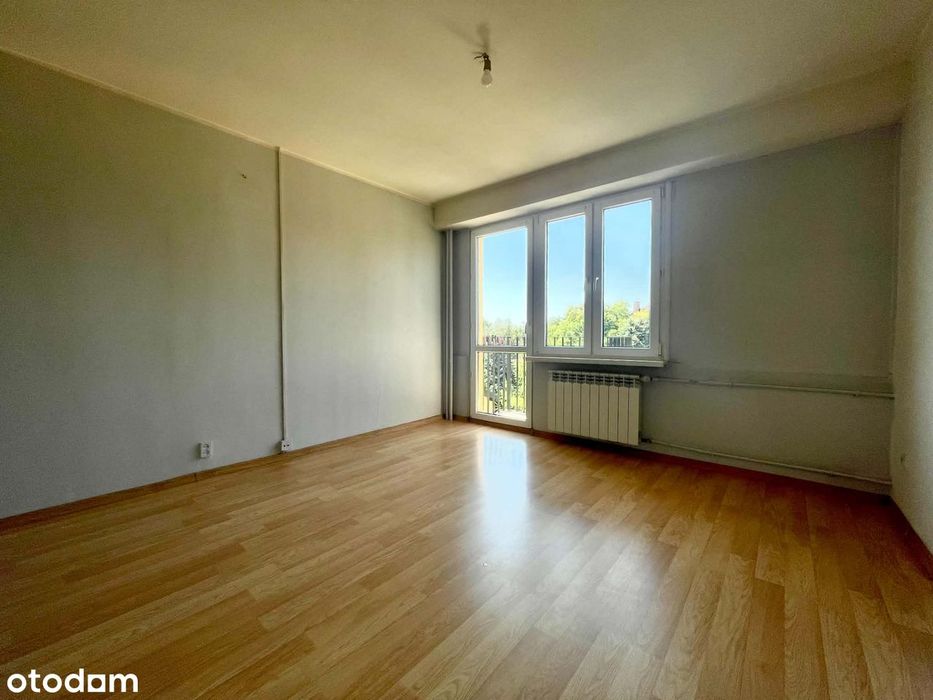 Kawalerka przy WKD | Balkon | Osobna kuchnia | Winda | Bezpośrednio