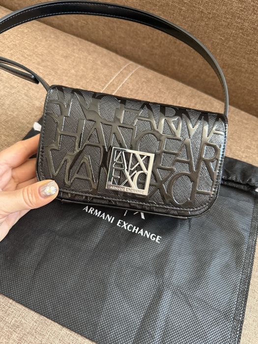 Сумка крос-боді через плече жіноча маленька Armani Exchange