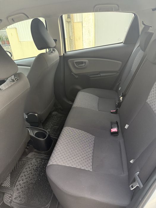 Toyota Yaris 1.0 Gasolina