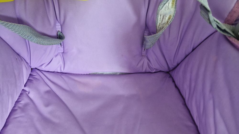 Fotelik do karmienia