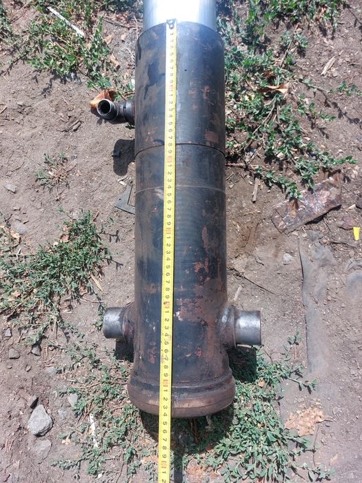 Гідроциліндер Зил 130 газ 53,3307 маз