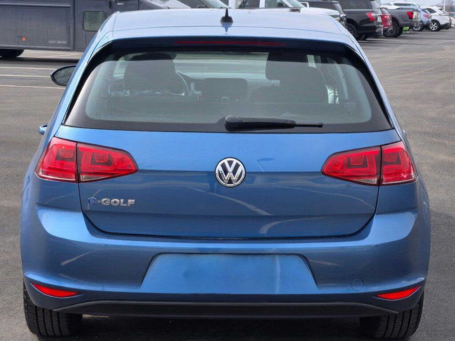 Volkswagen e-Golf SEL Premium      2016