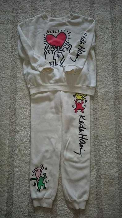 Dres komplet H&M biało kremowy Keith Haring r 104 niepowtarzalny okazja idealny zima wiosna jesien
