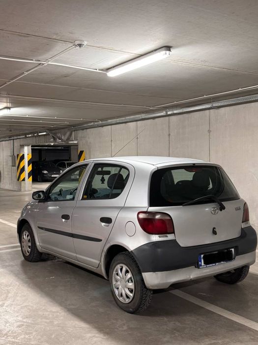 Toyota Yaris 2003r 1.0 benzyna stan dobry