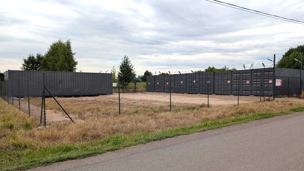 Self24 Kraków S7xS52 Wadowska A4 Magazyn samoobsługowy 29m self storage hala box Przechowalnia Rzeczy Towaru Mebli Selfstorage Boksy Magazyny Wynajem
