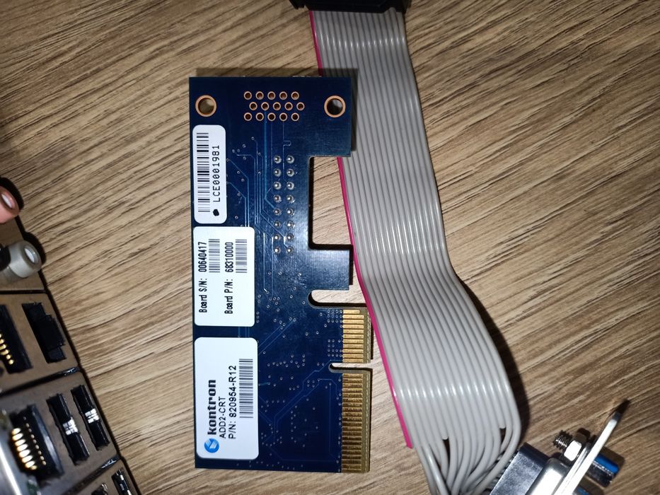 Kontron 986LCD-M/mITX