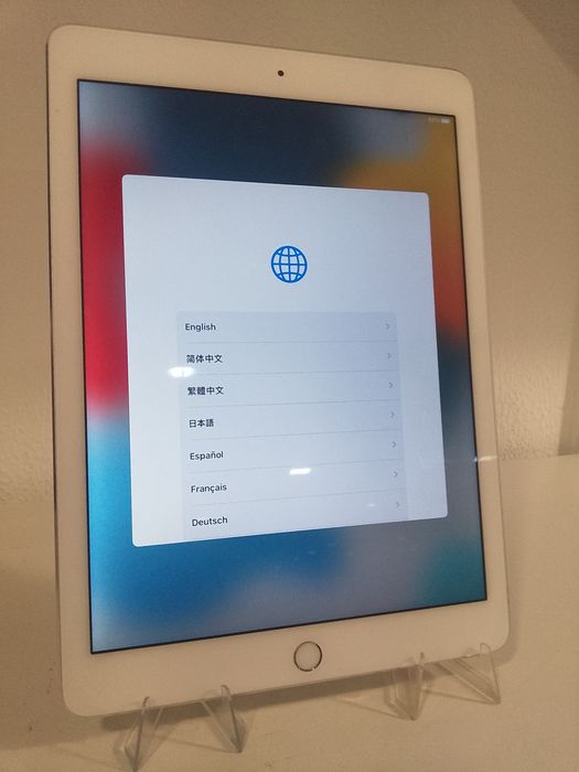 iPad Air 2  (Apple)