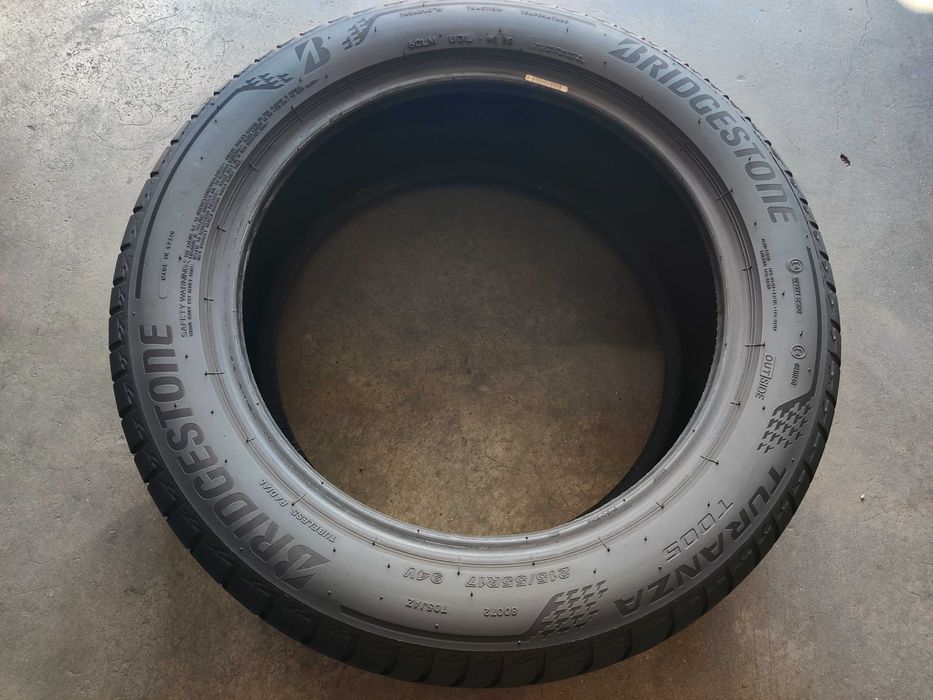 R17 215 55 шини літні Bridgestone Turanza T005