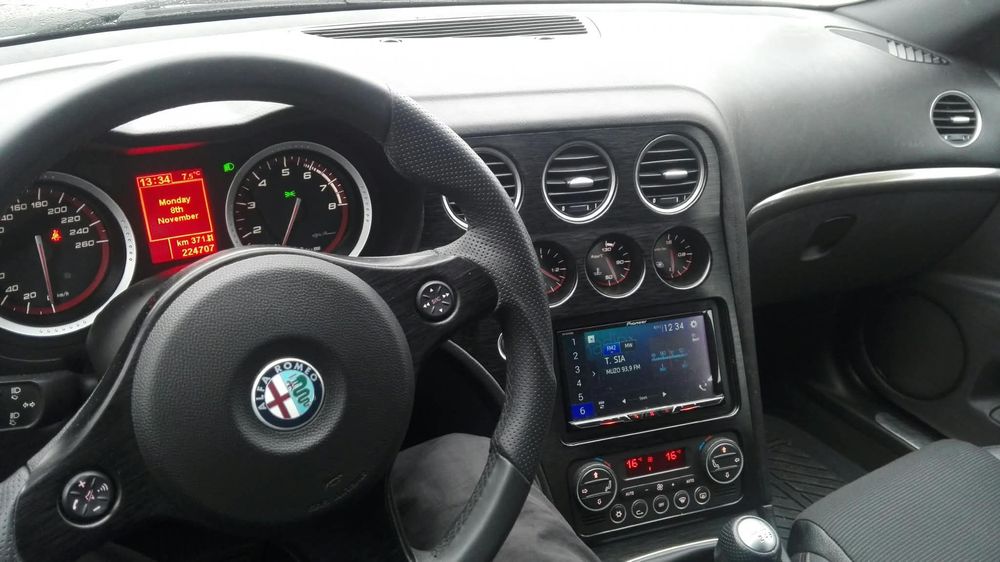 Alfa Romeo 159