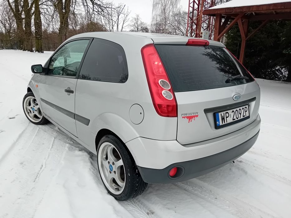 Sprzedam Ford Fiesta 2005r 1.3