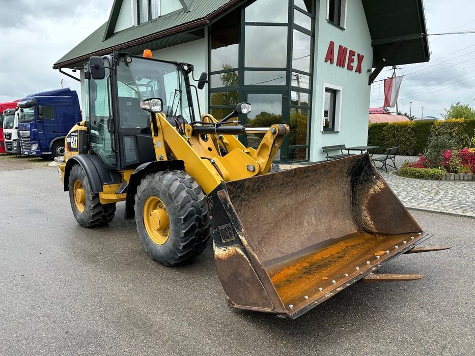 Caterpillar 906M  Ładowarka kołowa CAT 906 M Sprowadzona z Niemiec