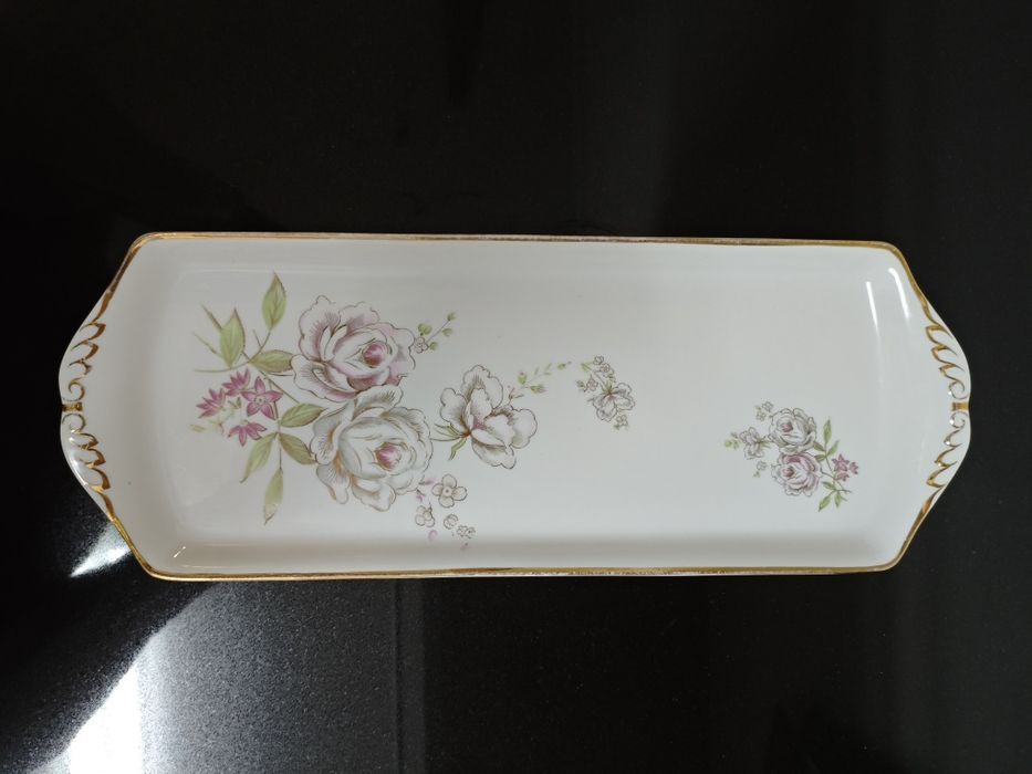 Terrina em porcelana portuguesa