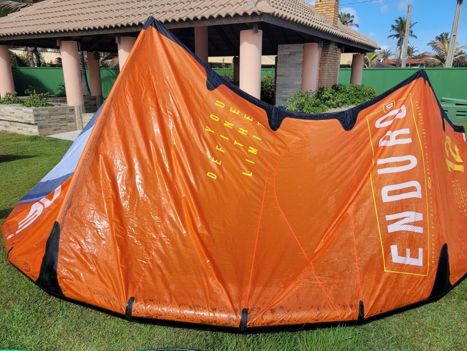 Kite ozone enduro 12m  10m V3