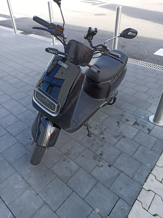 Moto elétrica 60V lítio