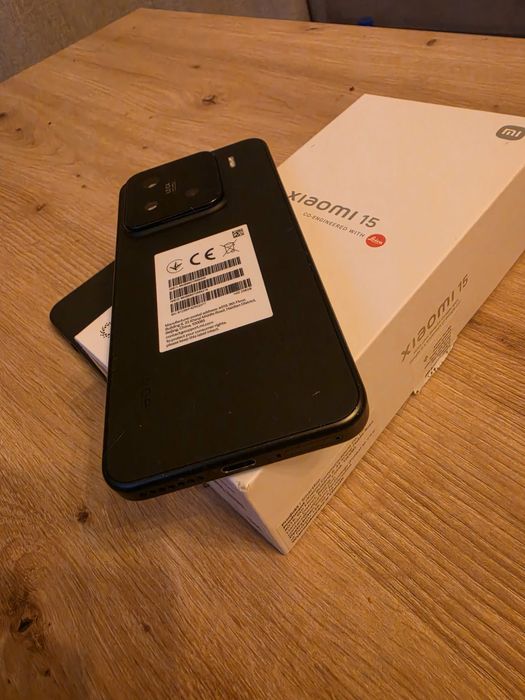 Xiaomi 15 12/256gb