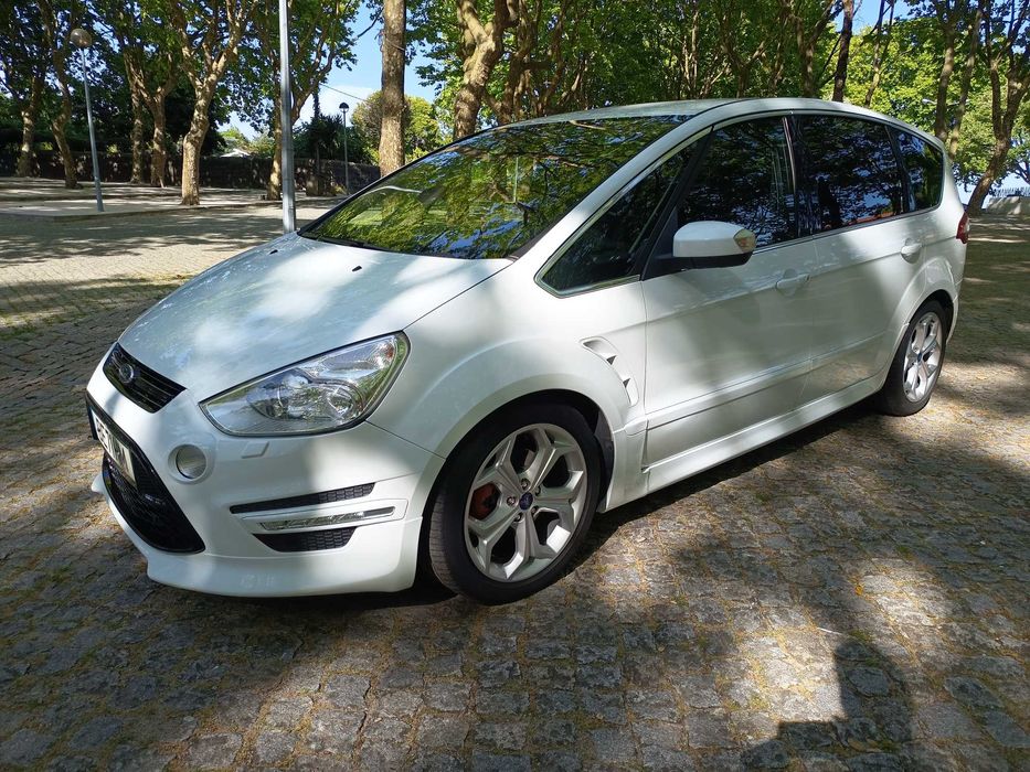 Ford S-Max Titanium S 7L