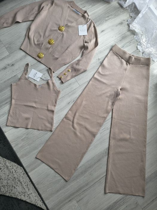 Komplet top spodnie szerokie sweterek plus gratis