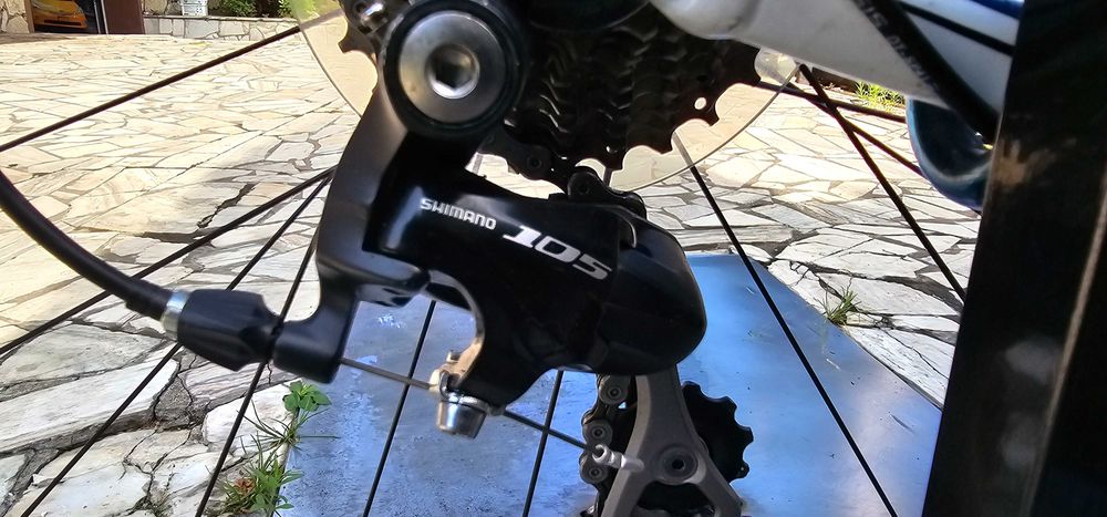 Giant Defy 1, szosa, Shimano 105