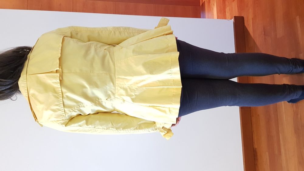 Casaco amarelo feminino