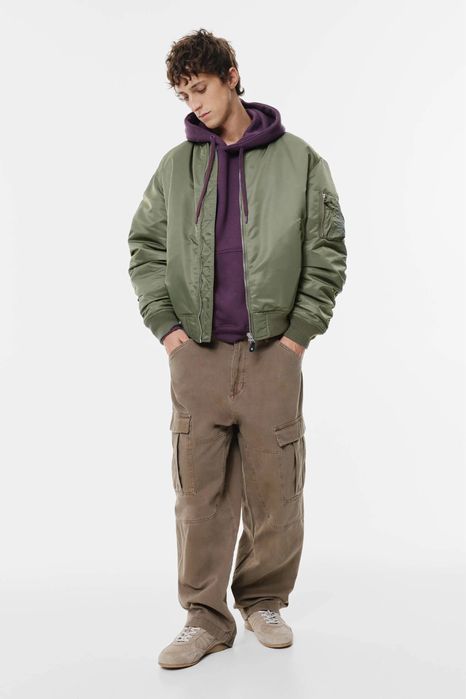 Бомбер PULL&BEAR MA-1 Bomber Jacket (Розмір: S, L) Хакі Чоловічий Вітровка Куртка Курточка Ветровка Мужская Оригінал Нова З Бірками На Весну