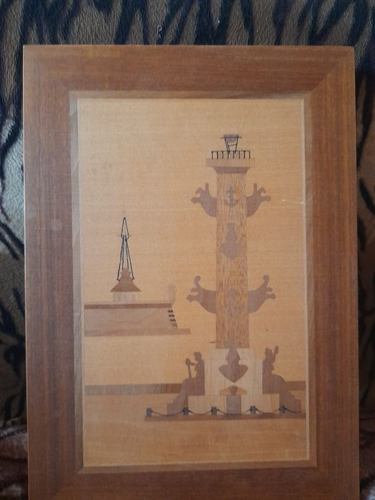 Ростральна колона (Санкт-Петербург). 34 см × 24 смДерев'яне панно в те