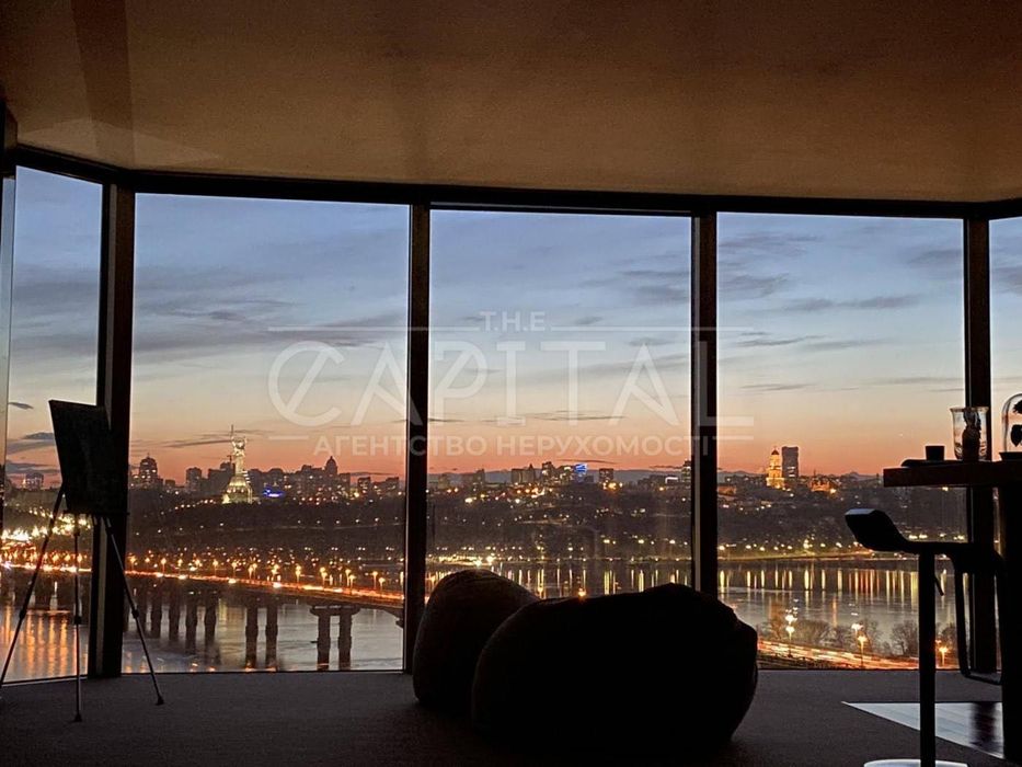 Особлива квартира з панорамою/вул.Павла Тичини.Березняки