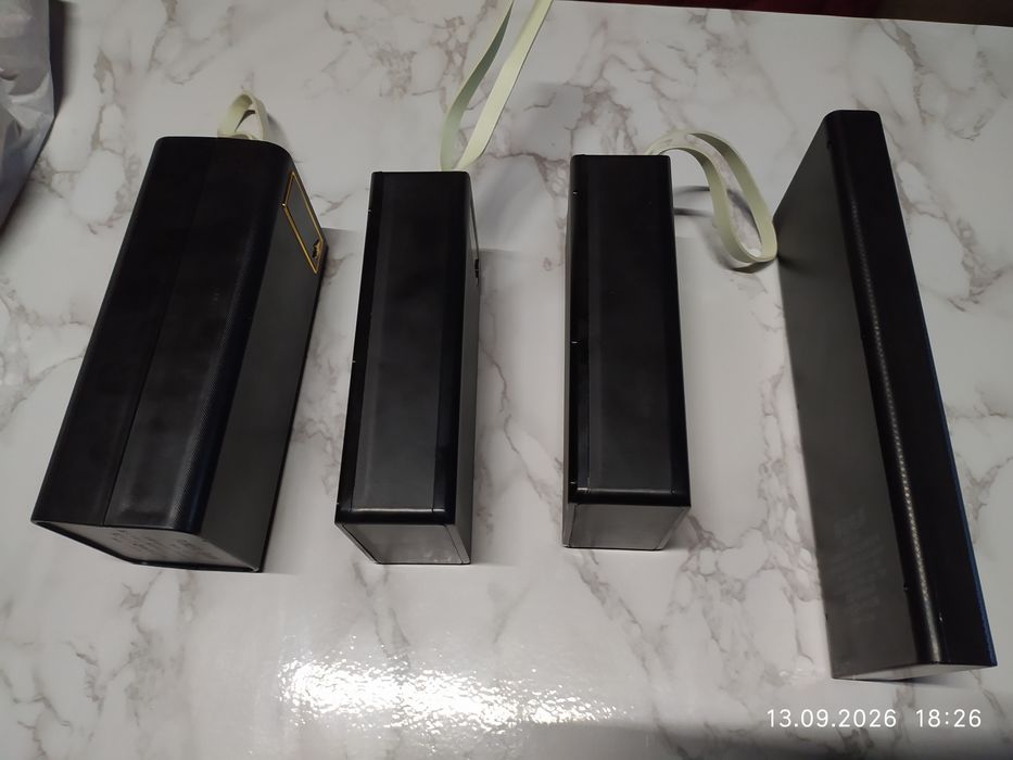 Павербанк на акумуляторах 18650 LG MJ1