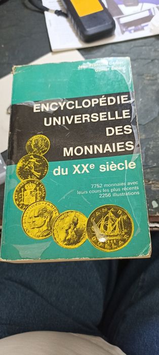 ENCICLOPÉDIA universal de moedas