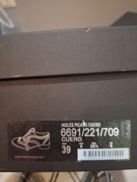 Жіночі туфлі Массимо Дутті