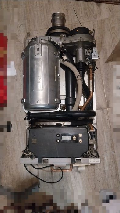 Piec gazowy Buderus, bojler na ciepła wodę, sterownik