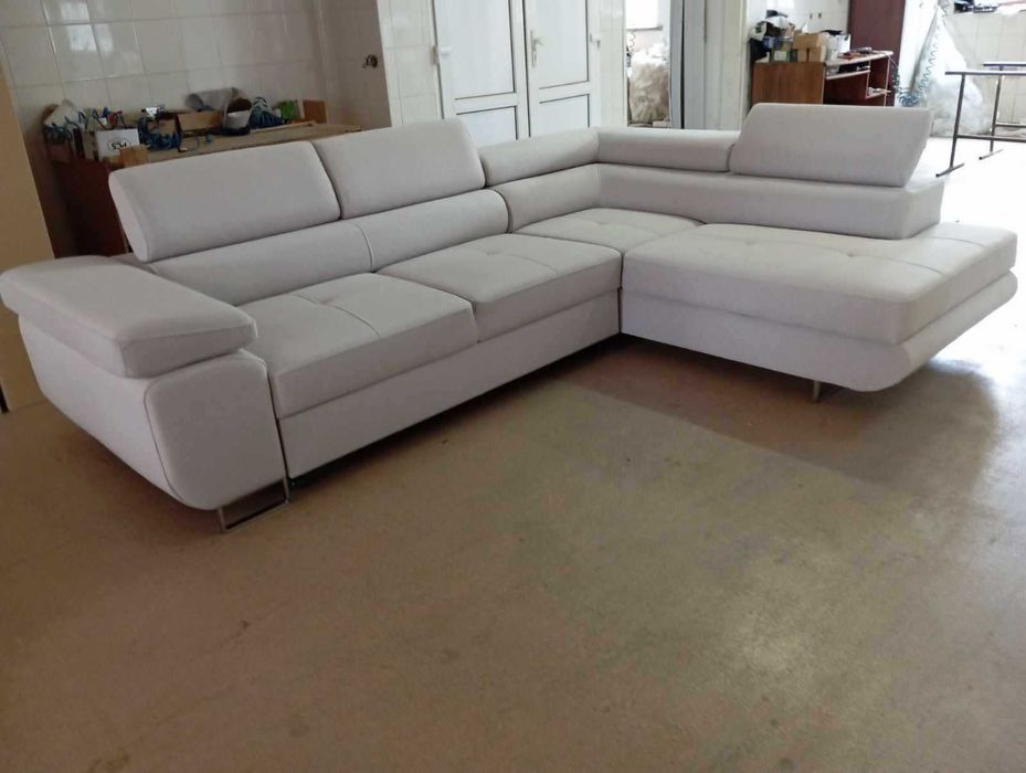 Narożnik NEAPOL HIT! ruchome zagłówki, promocja z 3100 zł na 2550 zł!