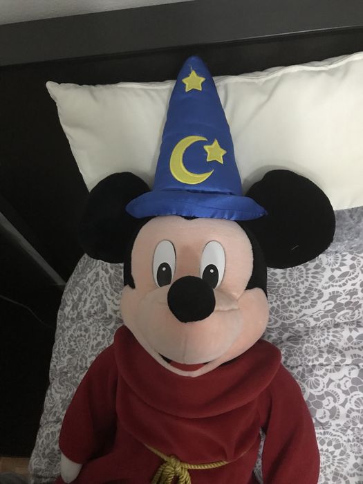 Peluche mickey feiticeiro
