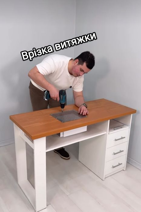 Стіл манікюрний Дубно