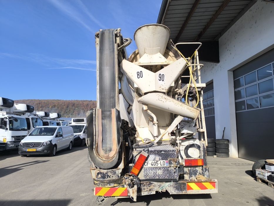 Camião betoneira 9m3 MAN 35.380 cx auto tapete para betão 16M comando