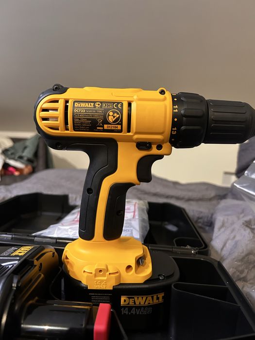 Berbequim DeWalt DC733