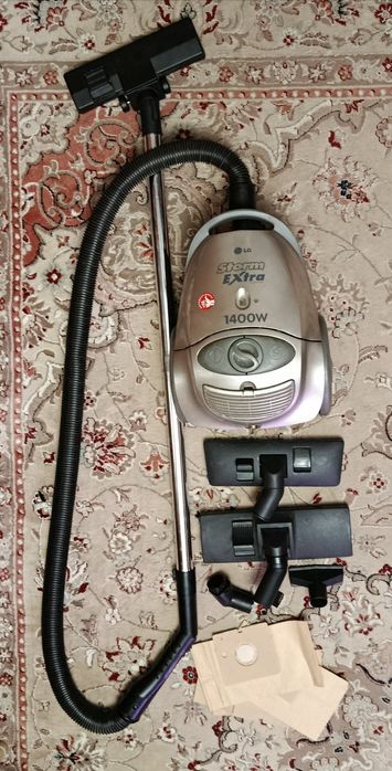 Пилосос LG Storm Extra 1400w