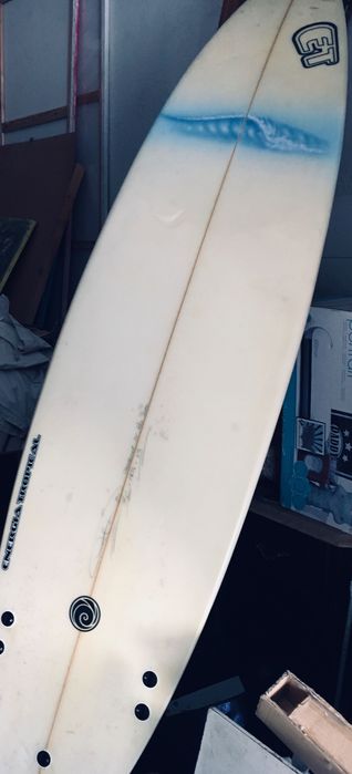 Oportunidade! Redução preço!! Prancha de Surf Energia Tropical 6’6 (Oferta T-shirt )