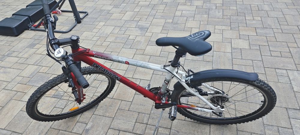Rower RockRider Decathlon stan BDB