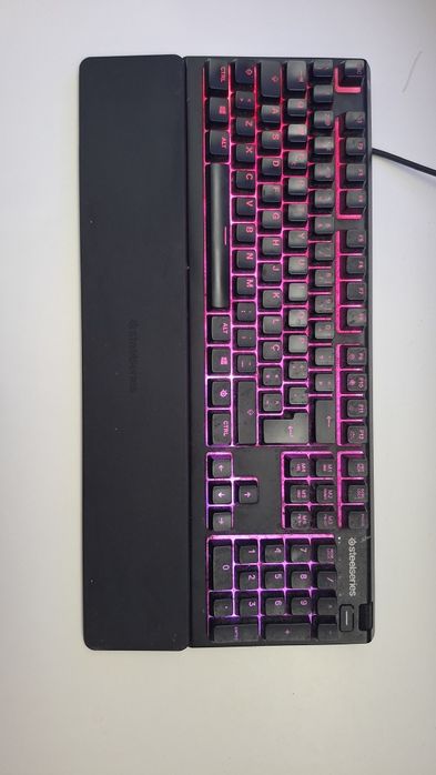 Teclado Steelseries apex 3 RGB (PT)64740676786049121