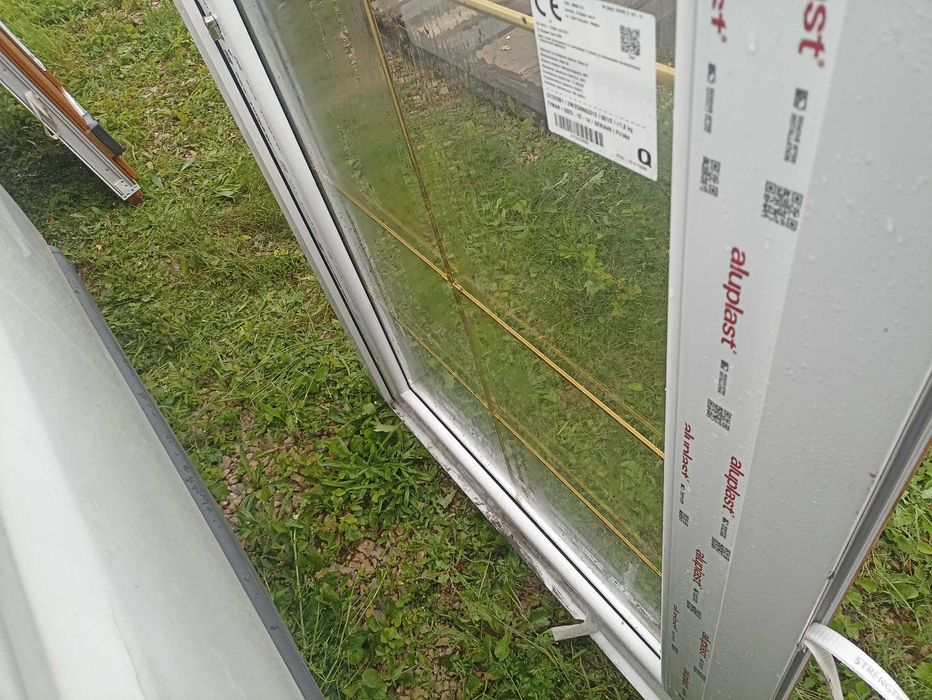Drzwi zewnętrzne pcv 108/200 złoty dąb