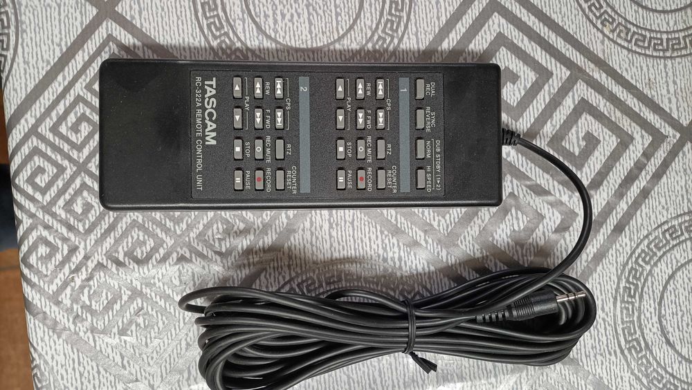 Pilot TASCAM  nie używany