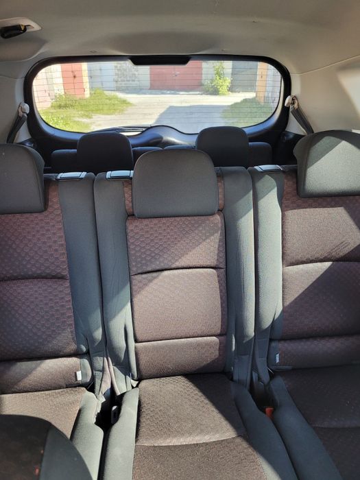 Продам TOYOTA VERSO 2.0   7 місць.