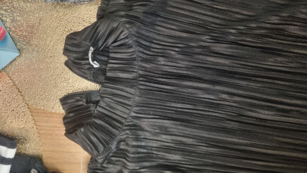 Bluzka czarna elegancka S