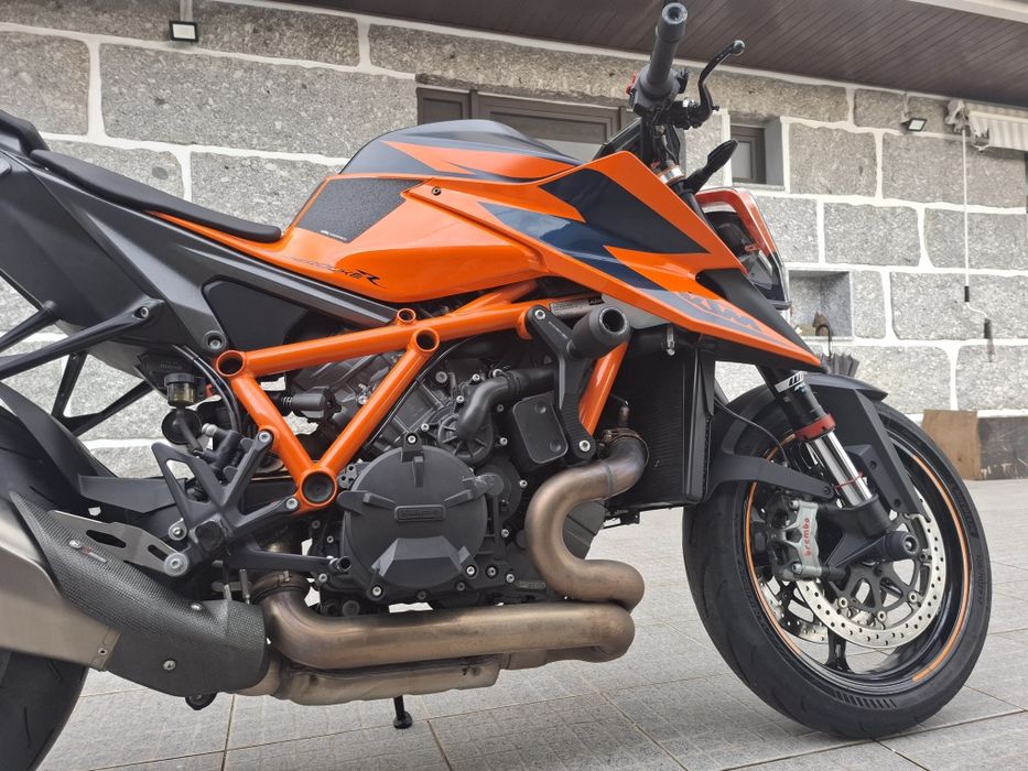 KTM Super Duke 1290 R de 2020