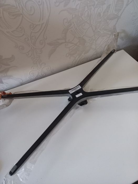 Підставка під телевізор  Quad Stand 40" [BN96-30996A].