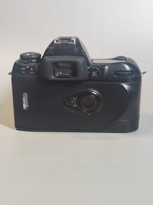 Nikon F80 - Câmara Analógica