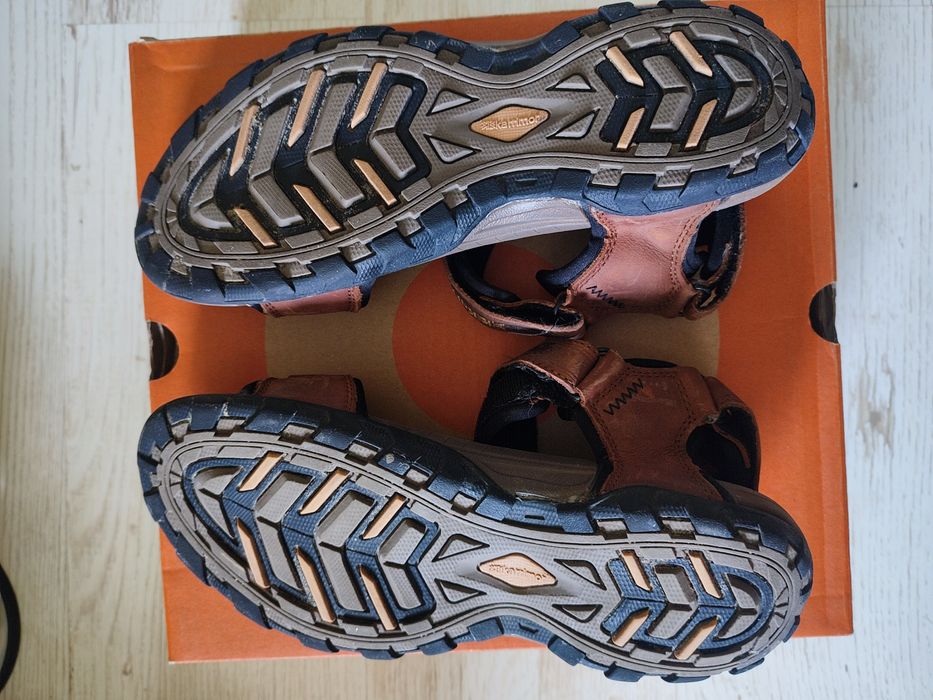 Продаются мужские сандали Karrimor